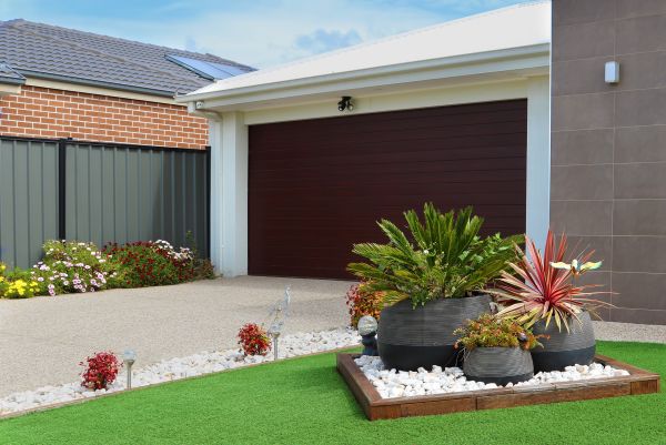 Front Yard Landscaping in Saint Johns