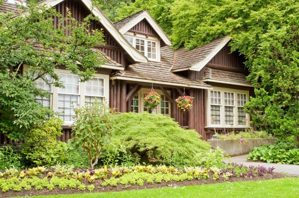 Log Home Landscaping in Saint Johns